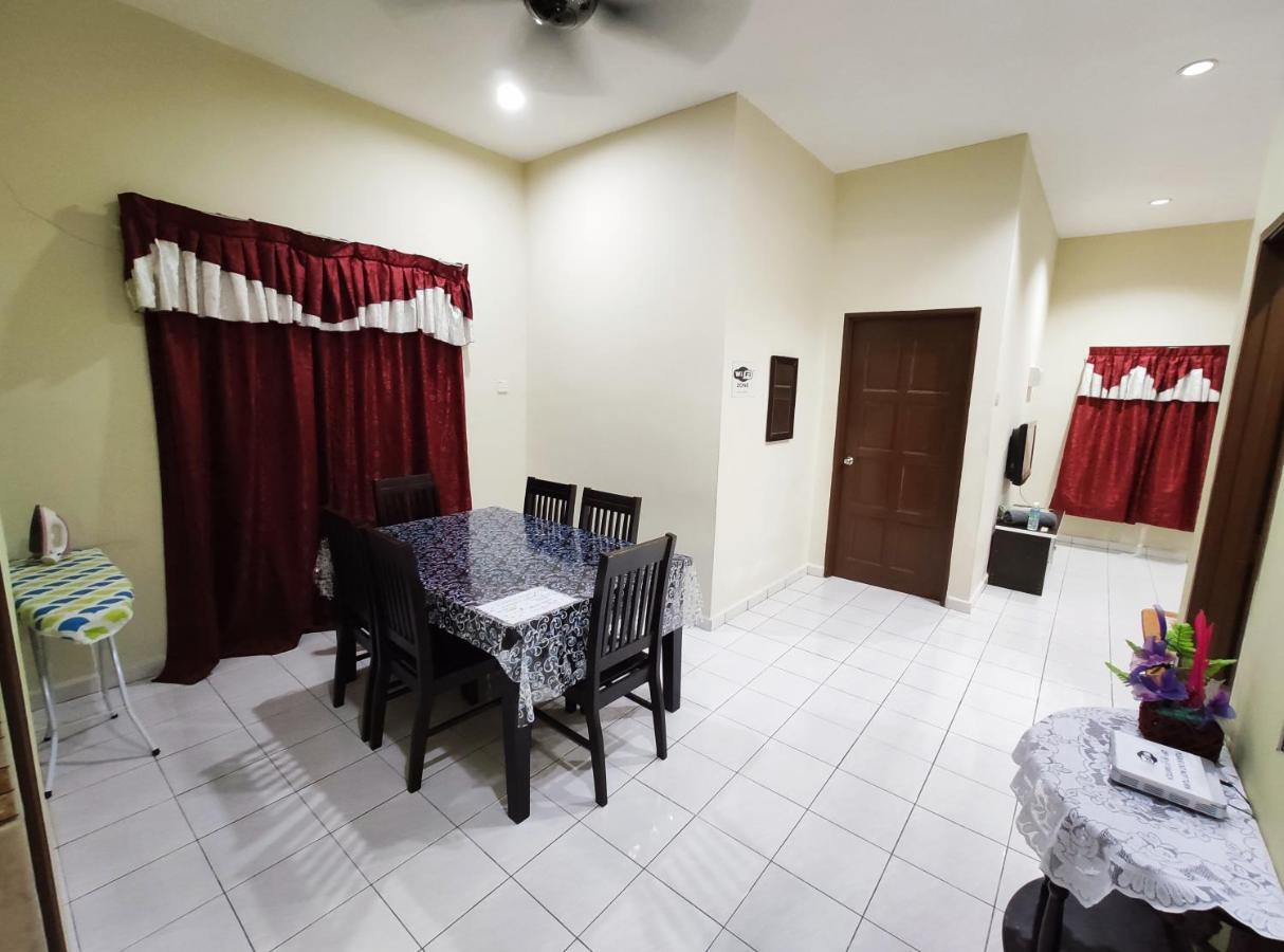Homestay Selinsing Simpang Ampat Semanggol Exterior foto